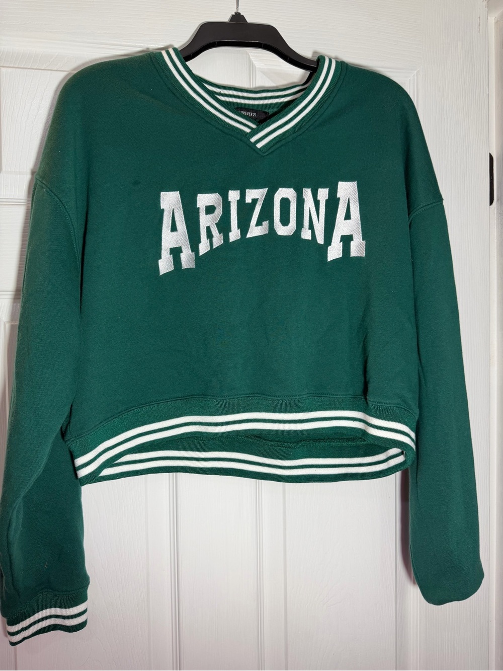 Forever 21 Dark Green Cropped Arizona Sweatshirt